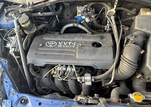 Toyota RAV4 cena 21900 przebieg: 175000, rok produkcji 2003 z Bydgoszcz małe 56